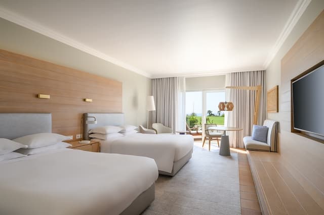 Ocean Front twin room at Praia D'El Rey Marriott